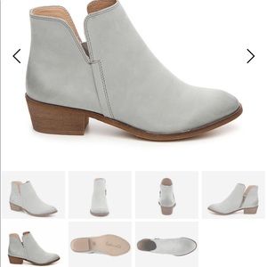 Splendid women’s Hamptyn Booties Gray